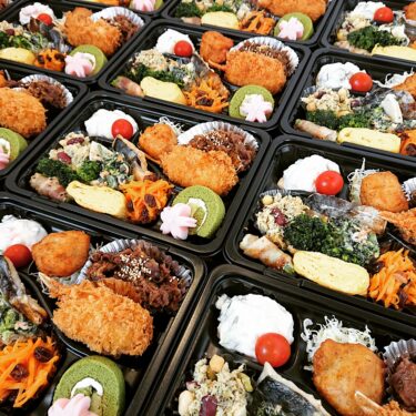 お弁当おやすみします